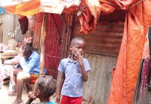 (DAAWO) Soo laba kacleynta cudurka Covid 19 iyo saameynta uu ku yeeshay caruurta qoysaska barakacayaasha ah+Warbixin, (MUUQAAL).