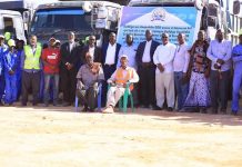 Guddoomiyaha guddiga gaadiidka gobolka Banaadir oo kormeerey dhismaha waddada Hobyo iyo Gaalkacyo