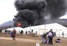 Qaxooti ay Soomaali ka mid tahay oo ku dhibaataysan xadka Bosnia iyo Croatia.