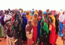 Xildhibaanno ka tirsan Golaha Shacabka oo ku baaqay in loo gurmado dad ku dhibaateysan duleedka Samareeb