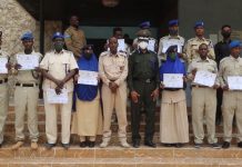 Taliyaha Ciidanka Booliska oo tababar u soo xiray saraakiil ciidan oo ka kala yimid dowlad goboleedyada Dalka