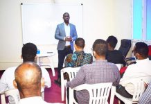 Agaasimaha guud ee Wasaaradda Waxbarashada oo tababar u furay qaar ka mid ah Shaqaalaha Wasaaradda