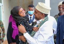 Ra’iisul wasaare Rooble oo farxadda iyo damashaadka Ciidda la qaatay kumannaan dadweyne ah