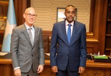 Ra’iisal wasaare Rooble oo la kulmay James Swan