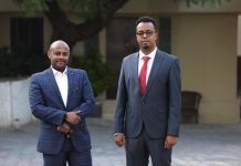Guddiga doorashada Kuraasta labada Aqal ee Somaliland oo doortay guddoomiye iyo guddoomiye ku xigeen+Sawirro