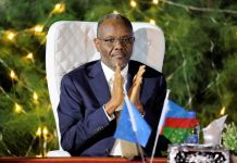 Madaxweyne Dowlad Goboleedka KG oo xaflad u sameeyey xildhibaanada Aqalka sare iyo kuwa maamulkaas