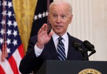 Biden oo ku baaqay in dadka Afganistaan ay u dagaallamaan qarankooda.