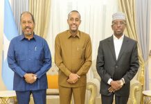 Ra’iisul Wasaare Rooble oo xafiiskiisa ku qaabilay Madaxweynayaashii hore ee dalka