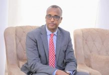 Gudaha Wasiir Gaadiidka iyo Duulista hawada ee XFS oo kulan la yeeshay safiirka Kenya ee Soomaaliya