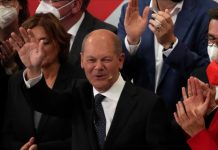 Xisbiga Bidix-dhexe oo si dirqi ah uga guulaystay xisbiga Angala Merkel