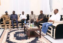 Madaxweynaha Maamul Goboleedka Puntland Mudane Siciid Cabdullaahi Deni oo kulan laqatay masuuliyiin katirsan maamulka Galmud.