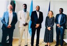 Wasiirka waxbarashada XFS oo kulan la qaatay Safiirka midowga Yurub u jooga Soomaliya