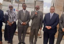 Wasaaradda Caafimaadka XFS oo la wareegtay Daawada Kahortagga COVID-19 oo Jaamacadda Carabta ay ugu deeqday Soomaaliya