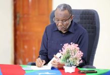 Madaxweyne Laftagareen oo kulan laqaatay madaxda Magaalada Baraawe