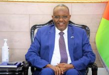 LAFTAGAREEN OO XARUNTA MADAXTOOYADA KU QAABILAY WAKIILKA HAY,ADDA FCA EE SOOMAALIYA