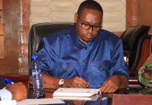 Wasiirro, saraakiil ciidan iyo guddiga doorashada Puntland oo ka shiray amniga doorashada