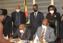 Jaamacadda Ummadda oo heshiis la saxiixatay jaamacadda Makerere ee Dalka Uganda.