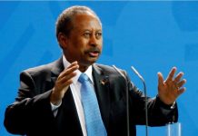 Milatariga Sudaan oo qorsheynaya in dib loo soo celiyo R/wasaarihii la afgambiyay