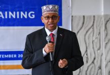 Wasiir Dubbe “Waa lagama maarmaan xorriyadda hadalka iyo xurmeynta Saxafiga”