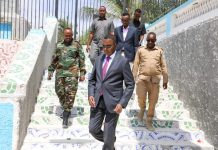 Guddoomiyaha Gobolka Banaadir oo booqday qaar ka mid ah degmooyinka Gobolka