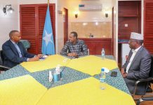 Ra’iisul wasaaraha XFS oo kulan la yeeshay Madaxweynihii hore Shariif Sheekh Axmed iyo Ra’iisul wasaarihii hore Xasan Cali Khayre