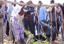 Haweeney xaamilo ah oo meydkeeda laga soo saaray ceel ay ku dhacday Deegaanka Garasbaaleey