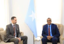 Wasiirka Gaadiidka XFS & Safiirka Talyaaniga ee Soomaaliya oo ka wada hadlay iskashi la xiriira duulimaadyada