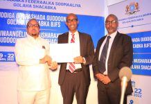 Qaar ka mid ah murrashaxiinta guddoonka BFS iyo ku xigenadiisa oo shahaadadoodi murrashaxnimo qaatay