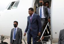 Madaxweynaha Galmudug iyo wafdi uu hoggaaminaayo oo soo gaaray muqdisho