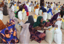 Barakacayaal ku sugan Xudur oo helay deeq raashin ah