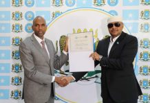 Musharrax Madaxwayne Xasan Cali Kheyre oo is Diiwaangeliyay