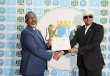 Daahir Maxamuud Geelle oo noqday murrashaxii labaad ee is diiwaangeliya.