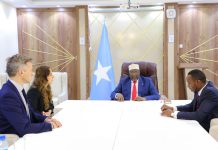 Guddoomiyaha golaha shacabka oo la kulmay qaar ka mid ah safiirada Beesha caalamka