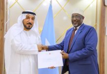 Guddoomiyaha golaha shacabka oo kulan la yeeshay safiirka Imaaraadka Carabta ee Soomaaliya