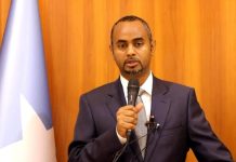 Wasiirka Difaaca Soomaaliya oo la kulmay safiirka Midowga Yurub ee Soomaaliya