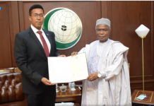 Ergey ka socda Dowladda FS oo waraaqihii aqoonsiga u gudbiyay Xoghayaha Guud ee Ururka Islaamka.