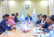 Hanti-dhowraha guud ee Qaranka oo wehliyo Ergeyga gaarka ah ee arrimaha abaaraha oo kulan la yeeshay iskuduwaha mashaariiicda Bangiga Adduunka