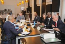 Ergeyga gaarka ah ee Madaxweynaha JFS u qaabilsan arrimaha gurmadka abaaraha oo la kulmay ku-xigeenka wasiirka arrimaha dibedda Maraykanka