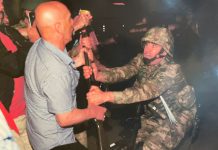 SAFARADA TURKIGA EE MUQDISHO AYAA LAGU XUSAYAA AFGAMBIGII DHICISOWBAY EE KA DHACAY DALKA TURKEY.