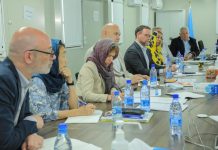 Ergeyga gaarka ah ee arrimaha gurmadka abaaraha oo kulan la qaatay madaxa kooxda agaasimayaasha arrimaha deg-degga ah