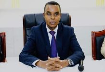 Guddoomiyaha Gobolka Banaadir ahna Duqa Magaalada Muqdisho ayaa shir guddoomiyay kulan gaar ah oo ujeedkiisu ahaa Amniga Caasimadda