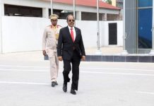 MADAXWEYNE XASAN SHEEKH MAXAMUUD OO BOOQASHO RASMI AH UGU AMBABAXAY DALKA UGANDA