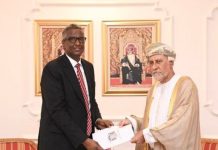 Ergayga gaarka ah ee gurmadka abaaraha oo dhanbaal qoraal ah oo uu ka siday Madaxweynaha JFS gaarsiiyay Sultaanka Dawlada Cumaan