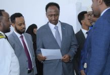 Wasiirka Amniga Gudaha XFS oo kormeeray xarumaha ay ka howlgalaan Hay’adda Socdaalka