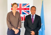 Wasiirka Maaliyadda XFS oo la kulmay Safiirka Dowladda Ingiriiska ee Soomaaliya