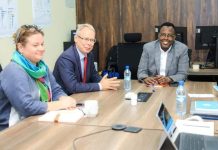 Wasiirka Wasaaradda Cadaaladda iyo Dastuurka XFS ayaa kulan la qaatay Safiirka Dalka Sweden u fadhiya Soomaaliya