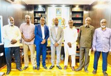 Wasiirka Kaluumaysiga oo la kulmay qaar ka mid ah ganacsatada dhoofisa Kaluunka.