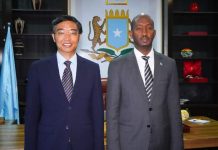 Wasiirka wasaaradda Kalluumeysiga ee XFS oo kulan la yeeshay safiirka Shiinaha ee Soomaaliya