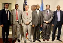 Wasiirka Kalluumeysiga iyo Kheyraadka badda XFS oo kulan la qaatay danjiraha dowladda Maraykanka ee Soomaaliya