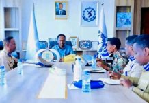 Wasiirka Amniga oo warbixino ka dhageystay Taliyeyaasha Ciidamada Xoogga iyo Booliiska